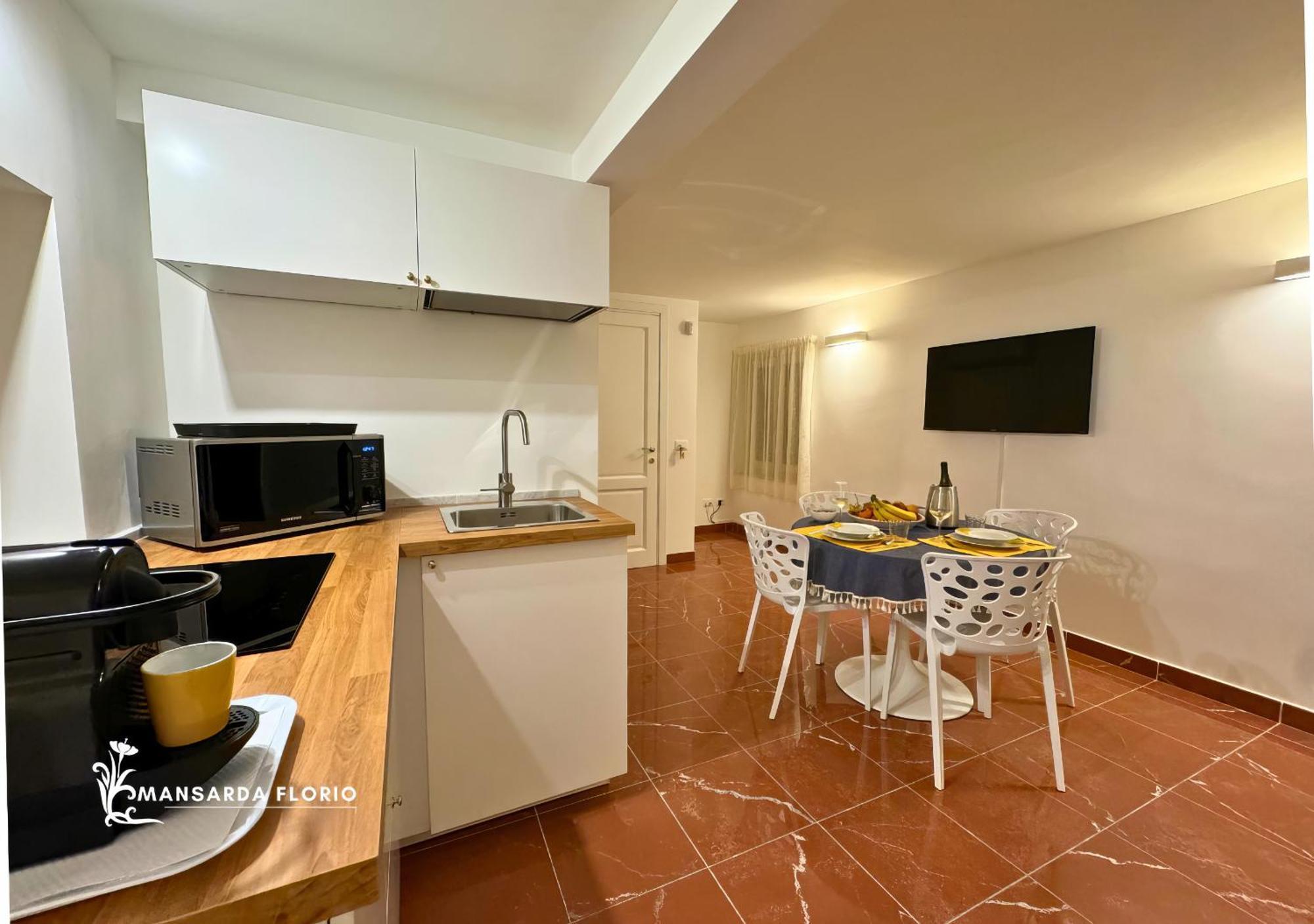 Mansarda Florio Apartment *